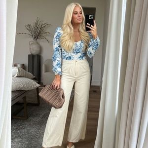 Reformation Reign Top